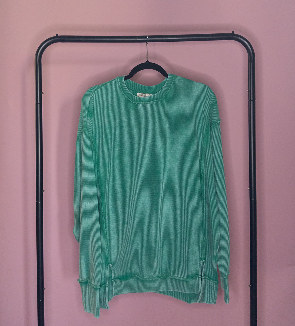 Easy Days Acid Wash Pullover